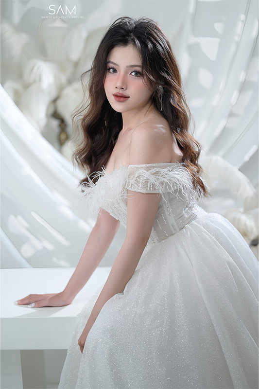 Anh-makeup